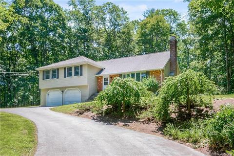 71 Munyan Rd, Putnam, CT 06260 photo 1