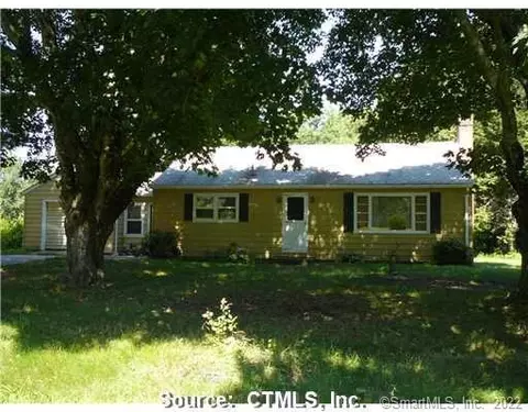 355 Wauregan Rd, Killingly, CT 06239 photo 1