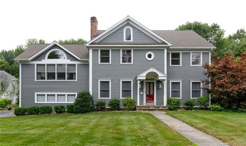 4 Sheep Meadow Dr, Monroe, CT 06468 photo 1