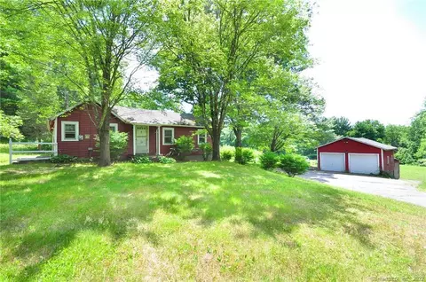 271 Kenyon Rd, Morris, CT 06758 photo 1