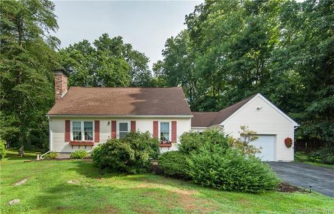 68 Arrowhead Dr, Griswold, CT 06351 photo 1
