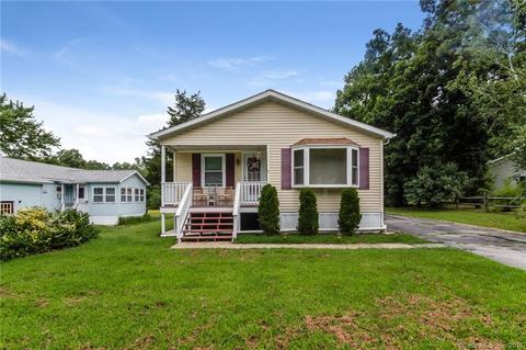 71 Colonial Rd, Plainfield, CT 06374 photo 1