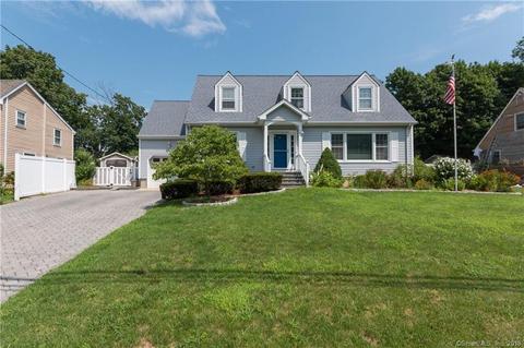 19 Maple St, Darien, CT 06820 photo 1