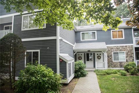 206 Windgate Cir #D, Monroe, CT 06468 photo 1