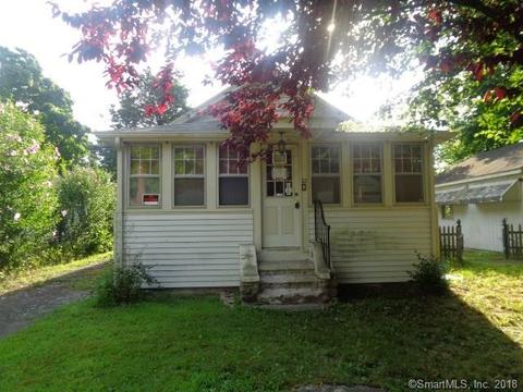 22 Beach Rd, Clinton, CT 06413 photo 1