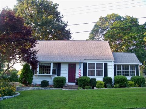 24 Mcelaney Dr, East Lyme, CT 06357 photo 1