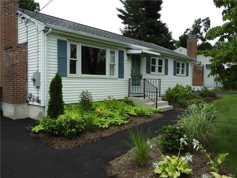 41 Marmor Ct, Wethersfield, CT 06109 photo 1