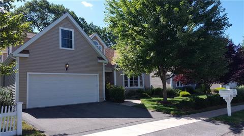 16 Compass Ct, Niantic, CT 06357 photo 1