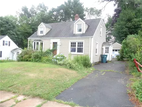 52 Daniel Rd, Hamden, CT 06517 photo 1