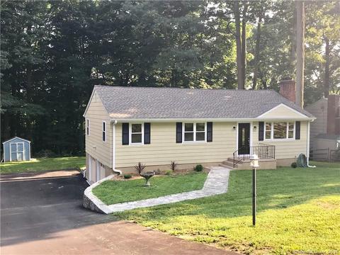 228 Strobel Rd, Trumbull, CT 06611 photo 1