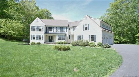 29 Umpawaug Rd, Redding, CT 06896 photo 1