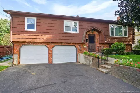 41 Bethany Rd, Beacon Falls, CT 06403 photo 1
