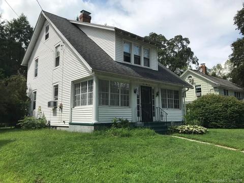 152 Chestnut St, Windham, CT 06226 photo 1