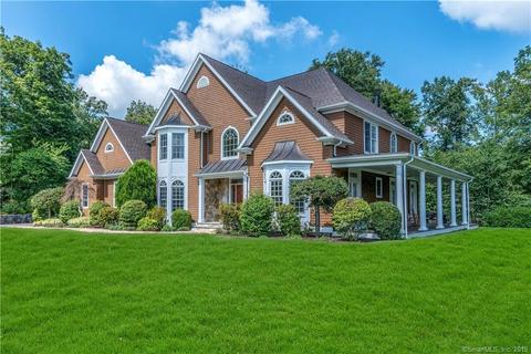 1 Darcangelo Dr, Brookfield, CT 06804 photo 1