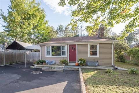 8 Pine Trl, Avon, CT 06001 photo 1