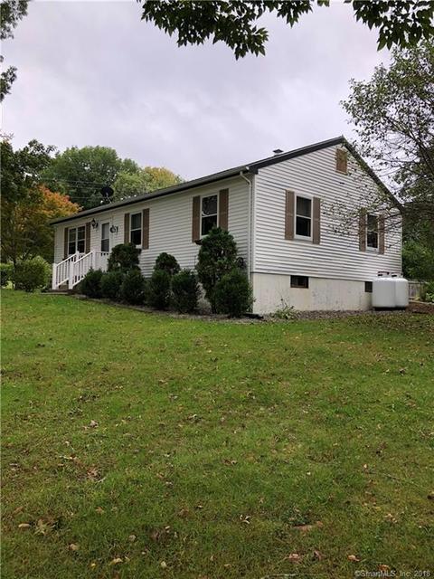 2 Winthrop Dr, Moosup, CT 06354 photo 1