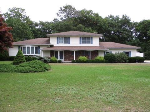 40 Vezina Dr, Killingly, CT 06239 photo 1