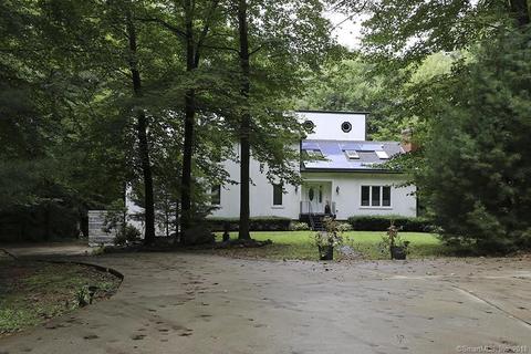 80 Satari Dr, Coventry, CT 06238 photo 1