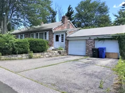 174 Circle Dr, Torrington, CT 06790 photo 1