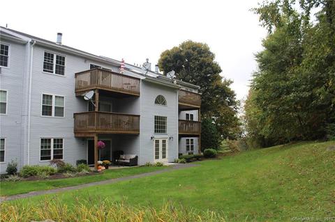47 Rockledge Loop, Torrington, CT 06790 photo 1