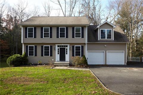 37 Beechwood Dr, Newtown, CT 06482 photo 1