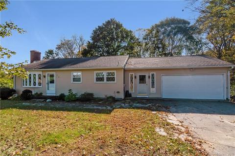 219 Killingly Ave, Putnam, CT 06260 photo 1