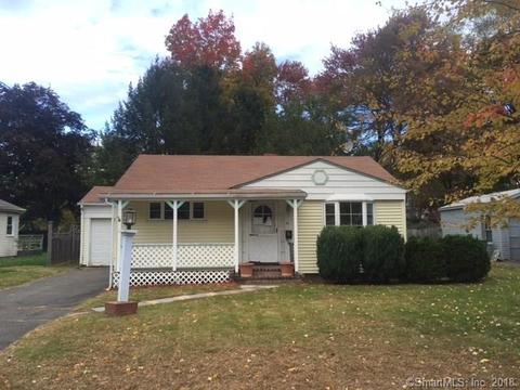 46 Taylor St, Windsor, CT 06095 photo 1