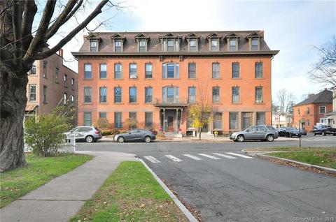 130 Main St #1D, Canton, CT 06019 photo 1