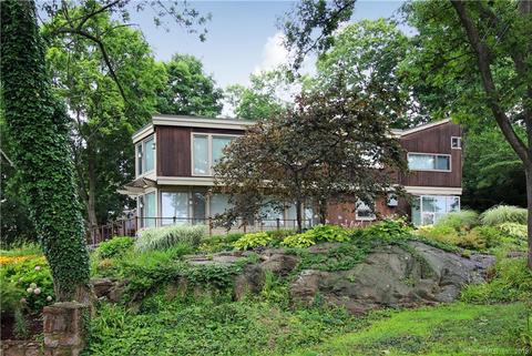 214 Clark Ave, Branford, CT 06405 photo 1