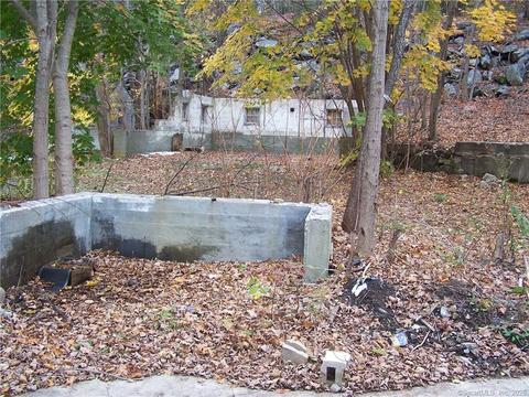 128 Boulevard Rd, Windham, CT 06256 photo 1