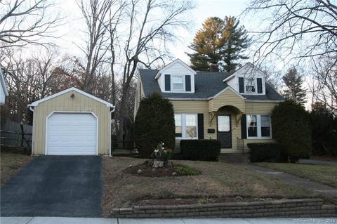 130 Oak St, Windham, CT 06226 photo 1