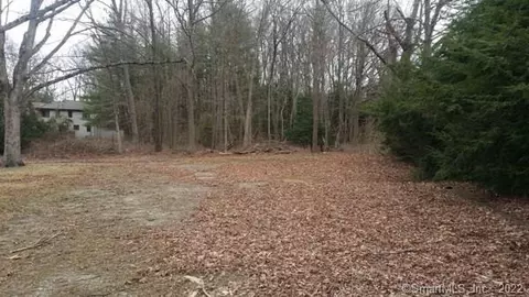 181 Brick Top Rd, Windham, CT 06280 photo 1
