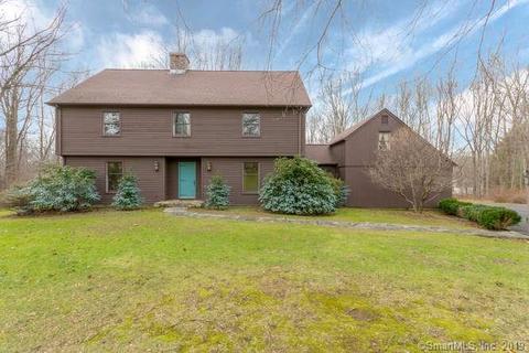 11 Guardhouse Dr, Redding, CT 06896 photo 1