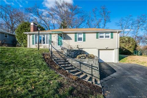 45 Dogwood Rd, Wethersfield, CT 06109 photo 1