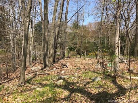 32 Rek Ln, Prospect, CT 06712 photo 1