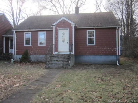31 Fairview St, Windham, CT 06280 photo 1