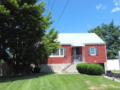 18 Leann Dr, Norwalk, CT 06851 photo 1