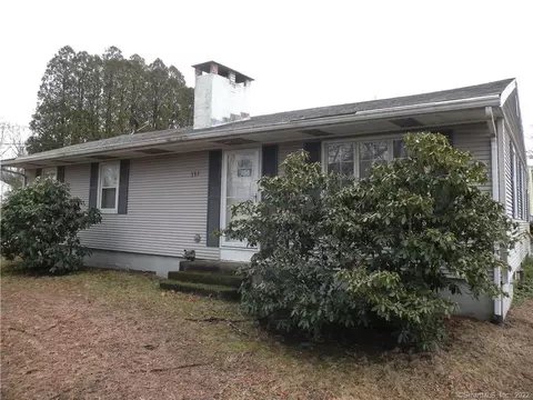 197 Brick Top Rd, Windham, CT 06280 photo 1