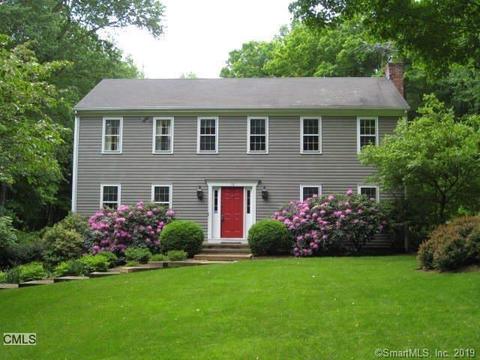 18 Packer Brook Rd, Redding, CT 06896 photo 1