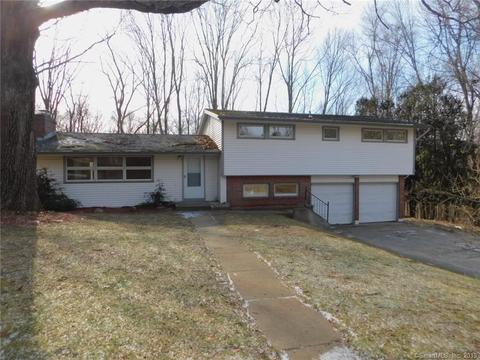 6 Old Tavern Rd, Norwich, CT 06360 photo 1