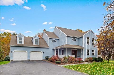 11 Cleary Ln, Windsor, CT 06095 photo 1