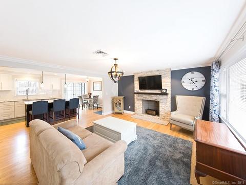 69 Mildrum Rd, Berlin, CT 06037 photo 1