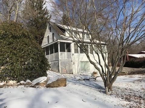 115 Old Post Rd, Clinton, CT 06413 photo 1