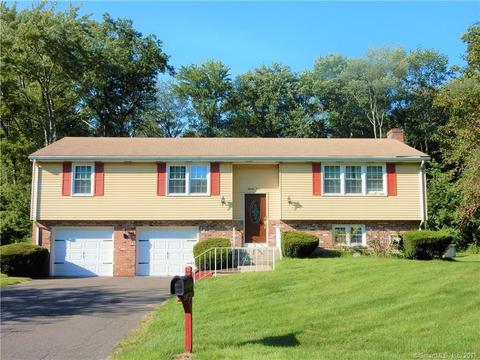 24 Mohawk Cir, Windsor, CT 06095 photo 1