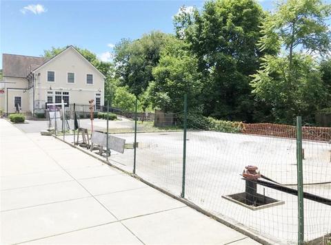 15 Main St, Redding, CT 06801 photo 1