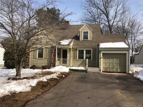 20 Wright Rd, Wethersfield, CT 06109 photo 1