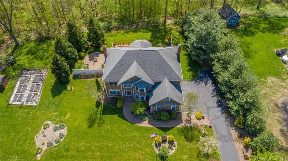  46 Grindstone Ln, Monroe, CT 06468 photo 1