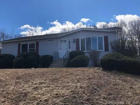 187 Colonial Rd, Plainfield, CT 06374 photo 1