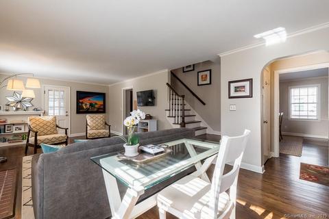 2028 Chapel St, New Haven, CT 06515 photo 1