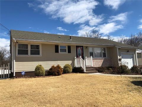 4 Mitchell Dr, Bloomfield, CT 06002 photo 1